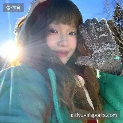 姬展立